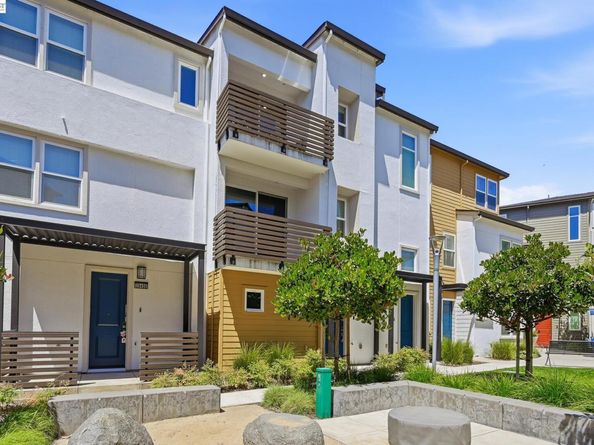 39482 Capstone Cmn, Fremont CA 94539