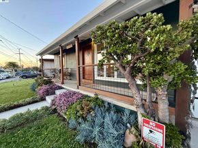 22570 Thelma St, Hayward CA 94541