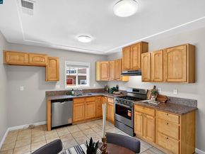 329 45Th St, Richmond CA 94805
