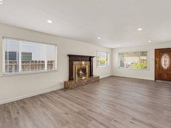 1598 Beechwood Ave, San Leandro CA 94579