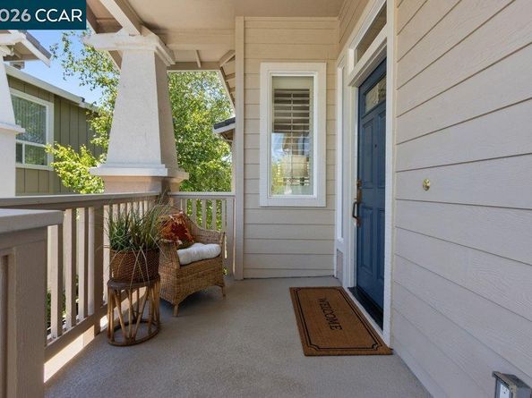 3024 Grey Eagle Dr, Walnut Creek CA 94595