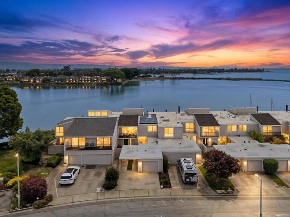 443 Cola Ballena, Alameda CA 94501