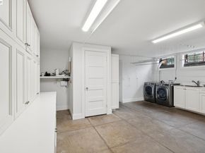 1121 Bay Street, Alameda CA 94501