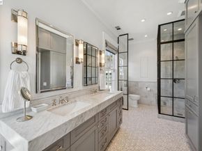 1121 Bay Street, Alameda CA 94501