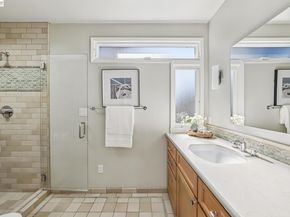 1211 Court St, Alameda CA 94501