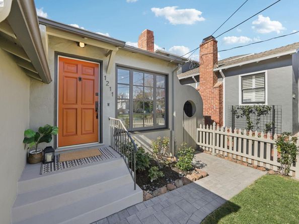 1211 Court St, Alameda CA 94501