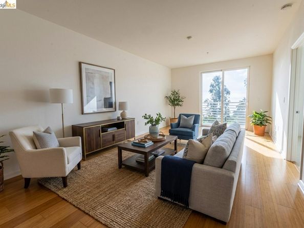 301 Crescent Ct 3307, San Francisco CA 94134