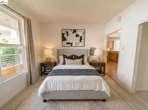 301 Crescent Ct 3307, San Francisco CA 94134