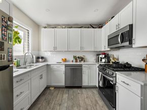 359 41st St, Oakland CA 94609