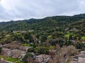 8185 Arroyo Dr 4, Pleasanton CA 94588