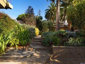 3942 Woodruff Ave, Oakland CA 94602