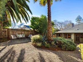 3942 Woodruff Ave, Oakland CA 94602