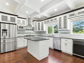 18 Conrad Ct, Oakland CA 94611