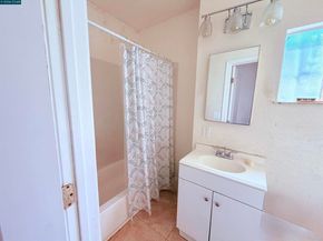 2625 75th Ave, Oakland CA 94605