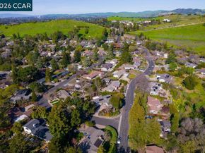 196 Wilkie Dr, Walnut Creek CA 94598