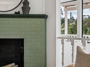 233 Capricorn Ave, Oakland CA 94611