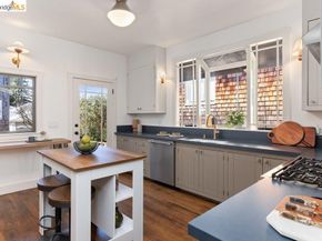 3046 Deakin St, Berkeley CA 94705