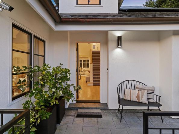 5416 GOLDEN GATE Ave, Oakland CA 94618