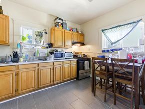 1102 10Th St, Oakland CA 94607