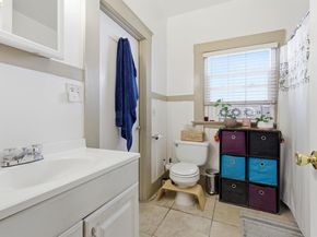 1102 10Th St, Oakland CA 94607