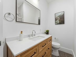 1834 8Th St, Alameda CA 94501