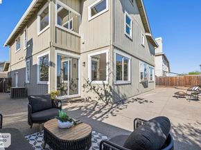 2004 Fries Ct, Martinez CA 94553