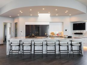 13367 Campus Dr., Oakland CA 94619