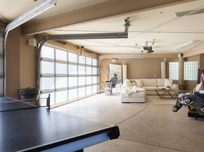 13367 Campus Dr., Oakland CA 94619