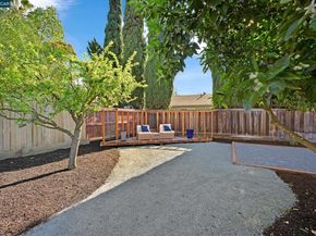 207 Normandy Ln, Walnut Creek CA 94598
