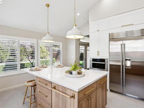 674 Crystal Ct, Pleasanton CA 94566