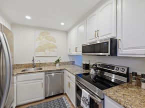 651 Moraga Rd 12, Moraga CA 94556