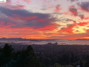 1426 Grand View Dr, Berkeley CA 94705