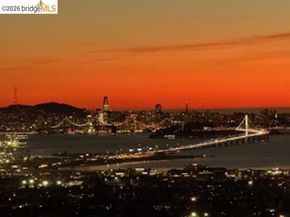 1426 Grand View Dr, Berkeley CA 94705