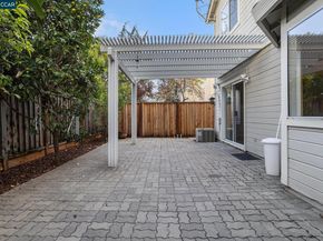 745 Bayshore St, Martinez CA 94553