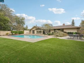 34 Sherwood Ct, Moraga CA 94556