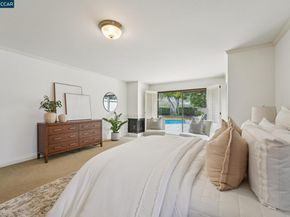 34 Sherwood Ct, Moraga CA 94556