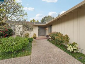 34 Sherwood Ct, Moraga CA 94556