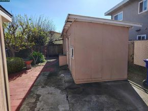 2856 15Th St, San Pablo CA 94806
