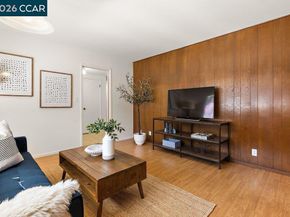 32 Lancaster Ct, Walnut Creek CA 94595