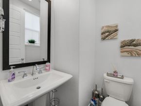 7228 Carneros Ln, Dublin CA 94568