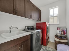 7228 Carneros Ln, Dublin CA 94568