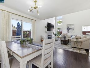 2875 Parkway Dr, Martinez CA 94553