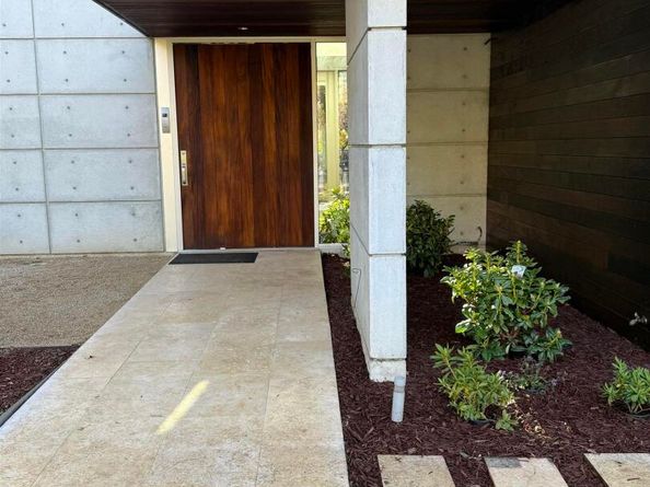 4000 Manzana Lane, Palo Alto CA 94306