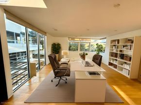 4000 Manzana Lane, Palo Alto CA 94306