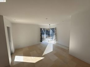 4000 Manzana Lane, Palo Alto CA 94306