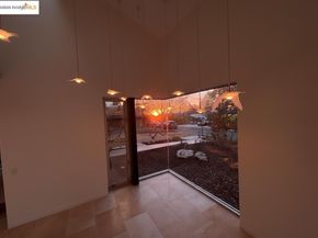 4000 Manzana Lane, Palo Alto CA 94306