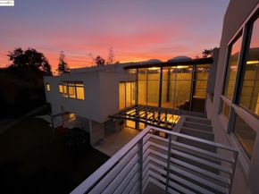 4000 Manzana Lane, Palo Alto CA 94306