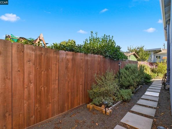 22824 High Street, Hayward CA 94541