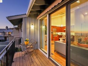 105 Starview Ct, Oakland CA 94618