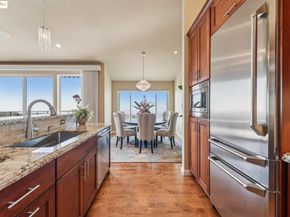 105 Starview Ct, Oakland CA 94618